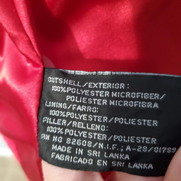 Old School Clothing Co. Red Puffer Coat with Detachable Faux Fur Collar, M - Picture 10 of 12